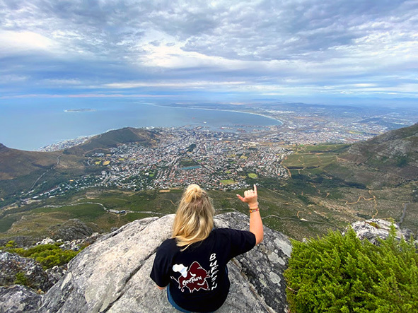 buff hand sign in South Africa